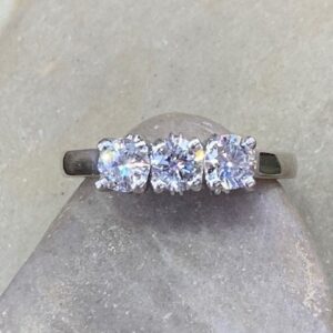 115-17329 DIAMOND TRINITY