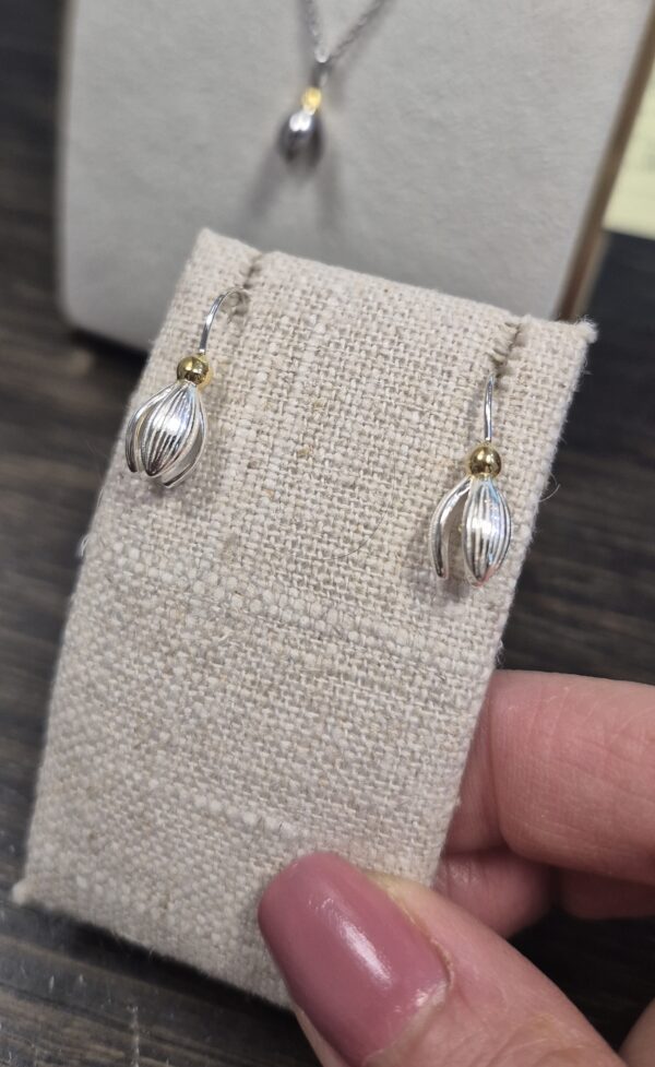 Snowdrop Flower Earrings in Silver – From the Botanical Garden Collection