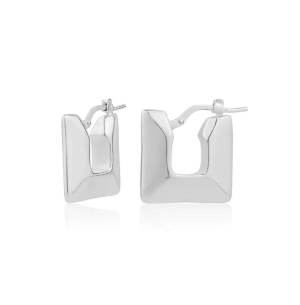 FLAT SQUARE HOOP IN WHITE