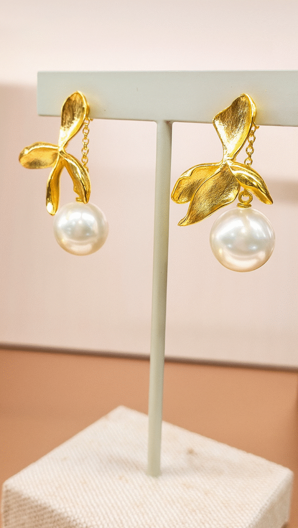 Orchid Pearl Dangly Earrings– From the Botanical Garden Collection
