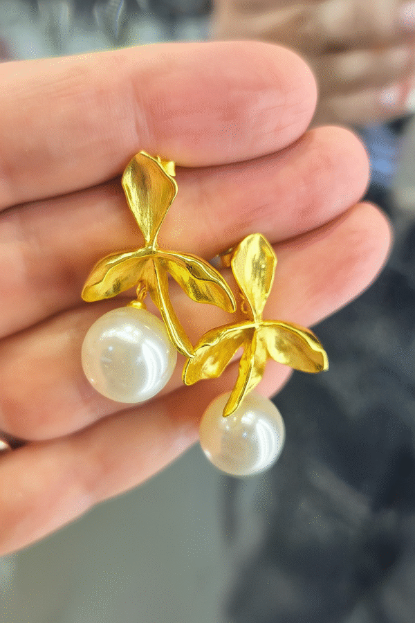Orchid Pearl Dangly Earrings– From the Botanical Garden Collection - Image 3