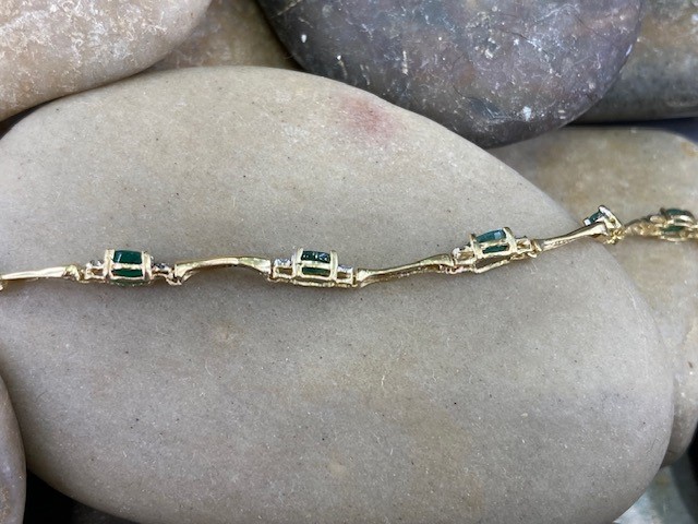 116-14364 EMERALD & DIAMOND BRACELET - Image 5