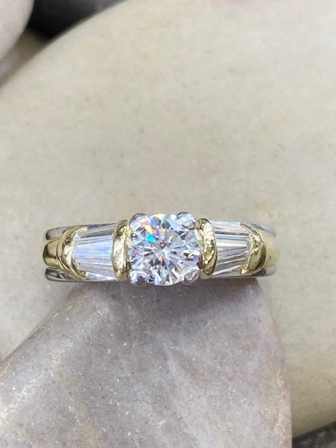 115-17507 PLATINUM & 18KT GOLD