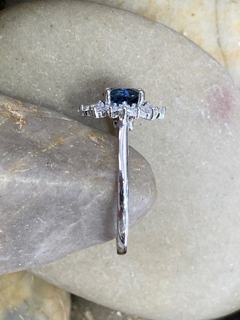 London Blue Topaz, diamond halo - Image 3