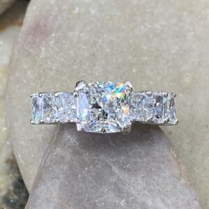 115-17634 Cushion cut Canadian Diamond
