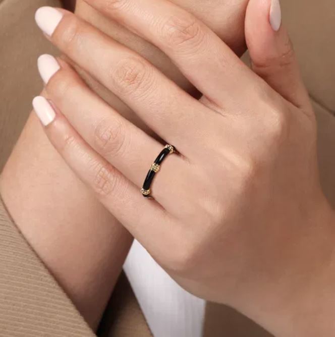 Preorder – Enamel - 14K Yellow Gold Bujukan Bar Split Stackable with Black Enamel - Image 2