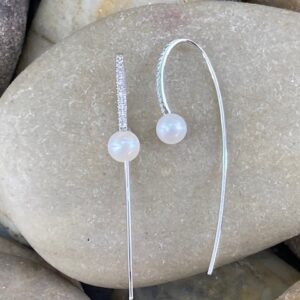 115-17587 PEARL DROP EARRING