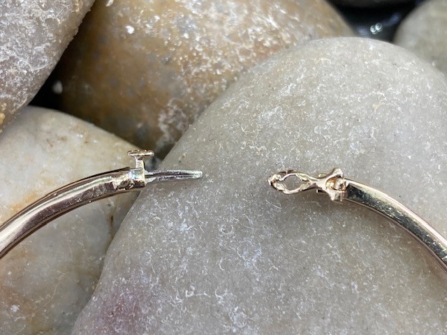 115-17672 SAPPHIRE & DIAMOND BANGLE - Image 5