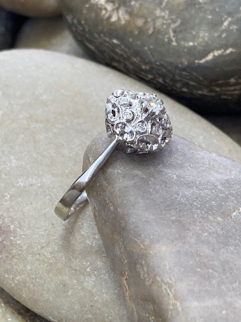 116-14592 CLUSTER with CURVES & Diamonds - Image 3