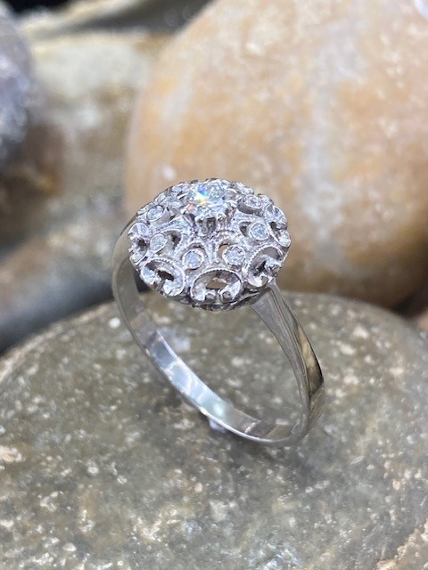 116-14592 CLUSTER with CURVES & Diamonds - Image 5