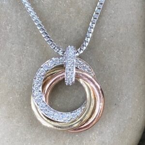 825-11074 TRI-COLOUR & DIAMOND CIRCLE NECKLACE