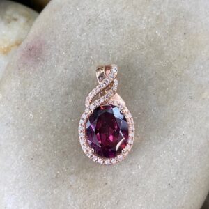 115-17708 RHODOLITE GARNET PENDANT