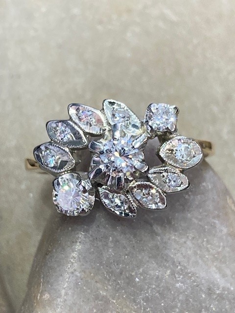 115-17715 DIAMOND CLUSTER