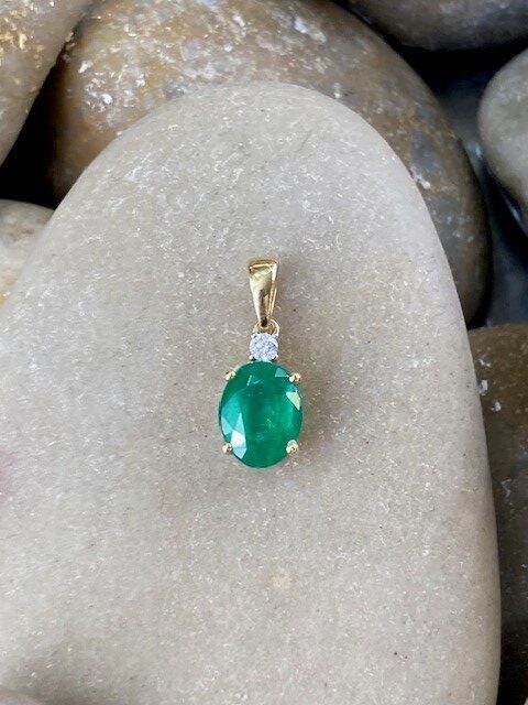 115-17729 EMERALD PENDANT - Image 2