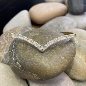 115-17748  DIAMOND BANGLE
