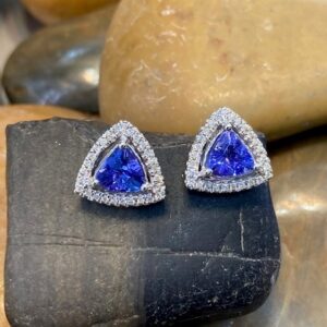 115-17695 TANZANITE STUDS