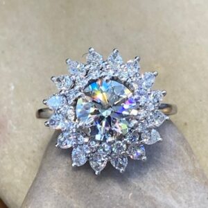 115-17764 PLATINUM DIAMOND CLUSTER