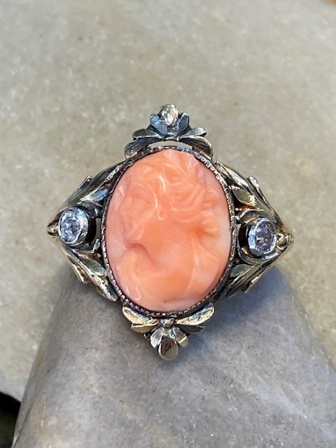 116-14952 CORAL CAMEO