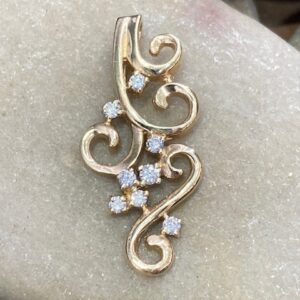 116-15040 SCROLL DIAMOND PENDANT