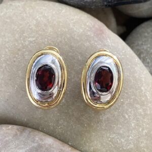 116-15098 GARNETS with OMEGA backs