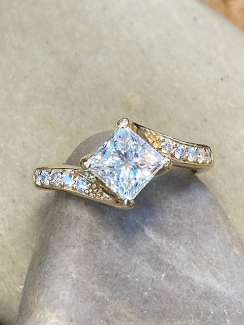 115-17336 PRINCESS CUT 1.23carat