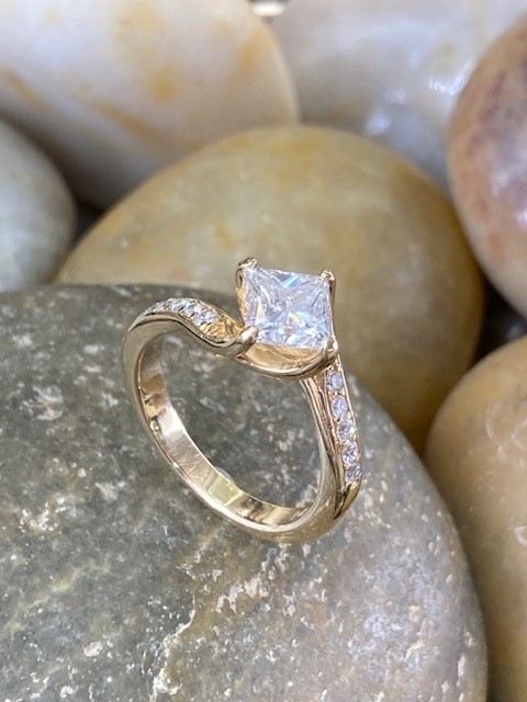 115-17336 PRINCESS CUT 1.23carat - Image 3