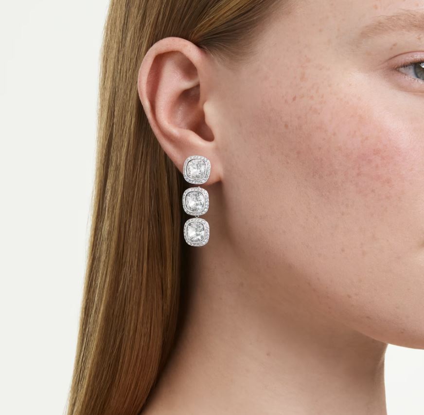 Una Angelic earrings Cushion cut, White, Rhodium plated - Image 4