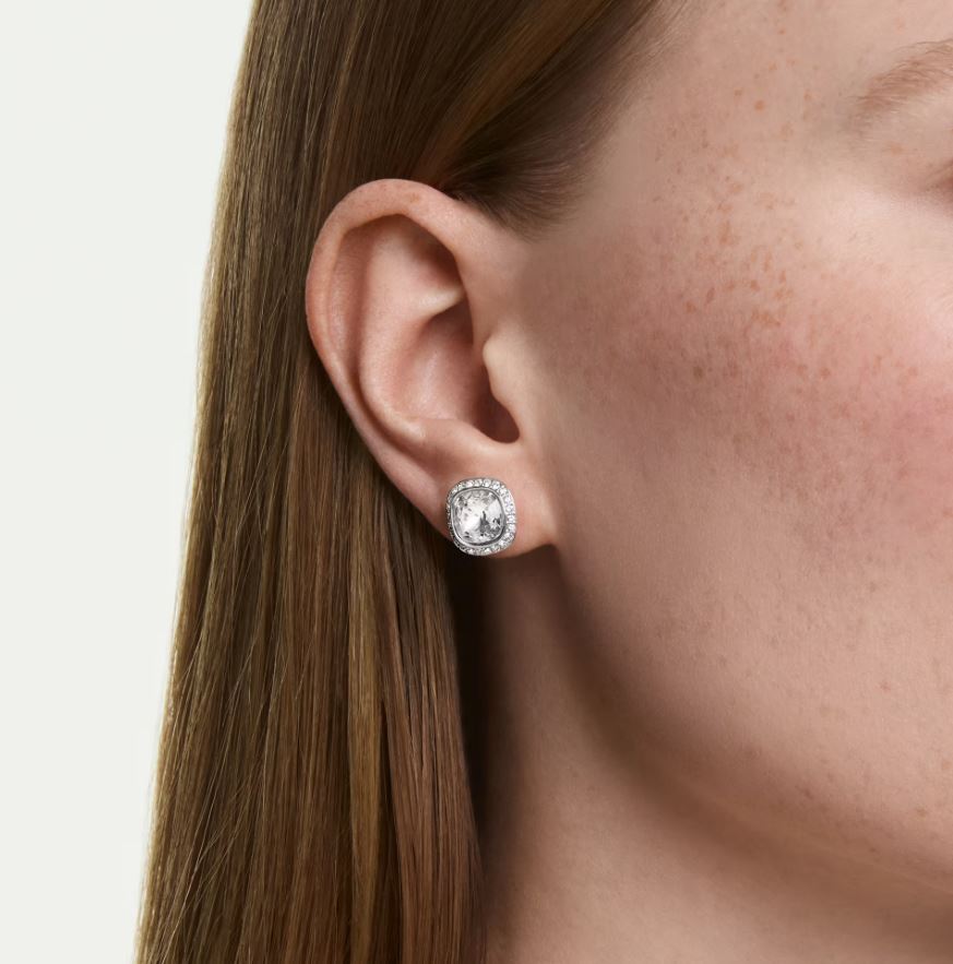 Una Angelic earrings Cushion cut, White, Rhodium plated - Image 3