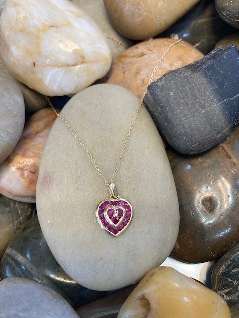 116-15142 RUBY HEART NECKLACE - Image 2