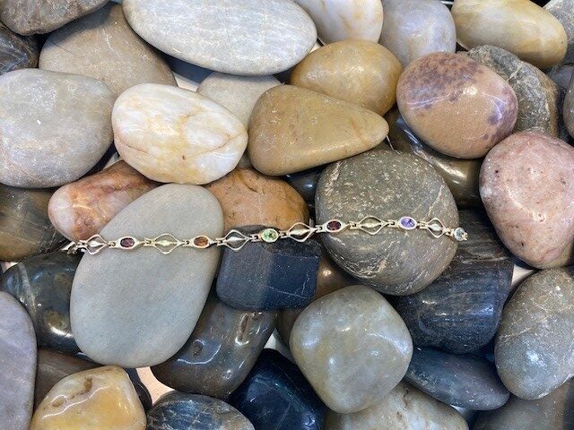 116-15200 MULTI COLOUR BRACELET - Image 2