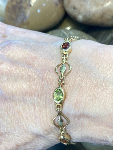 116-15200 MULTI COLOUR BRACELET - Image 7