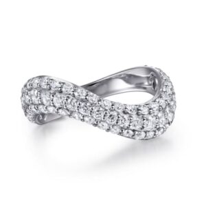 Soraya - Platinum Diamond Wave Stackable Ring