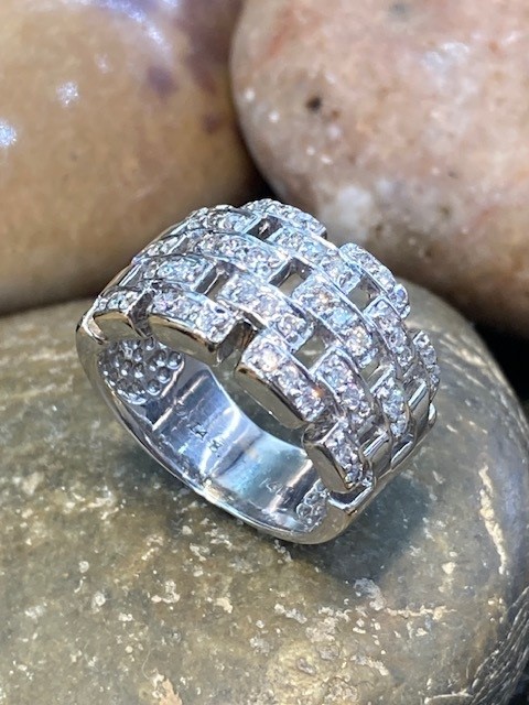 115-17912 Diamond Brick Wall Ring - Image 6