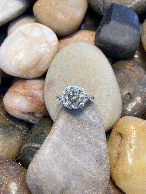 115-17920 FANCY COLOURED DIAMOND - Image 2