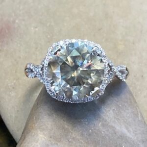 115-17920 FANCY COLOURED DIAMOND
