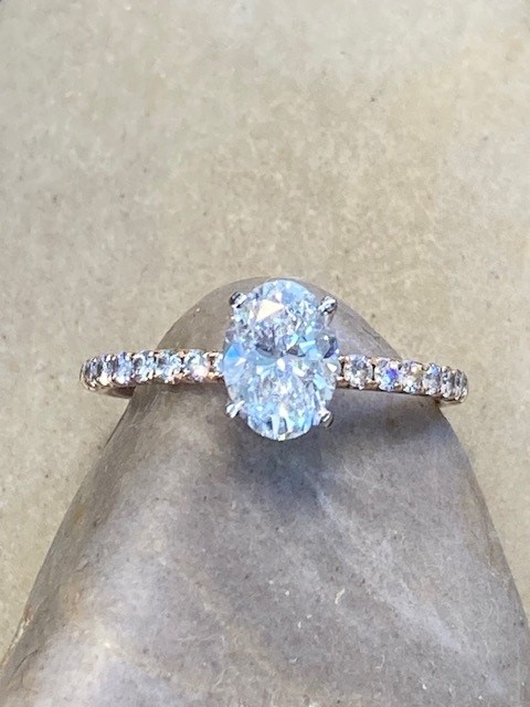 116-15206 OVAL LABGROWN DIAMOND
