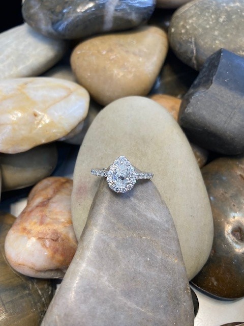 116-15209 PEAR SHAPED DIAMOND - Image 2
